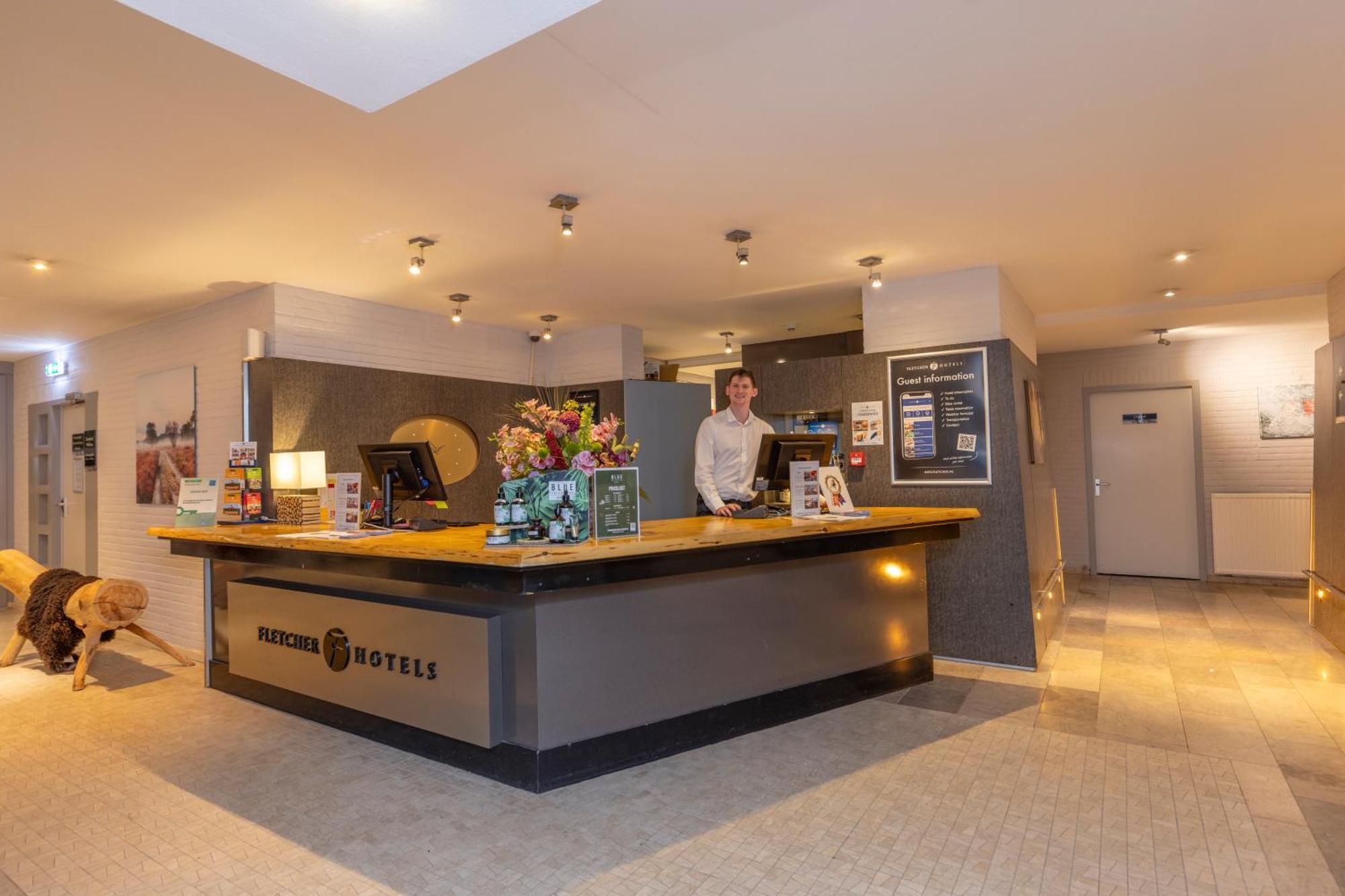 Fletcher Hotel-Restaurant De Buunderkamp Wolfheze Exteriör bild